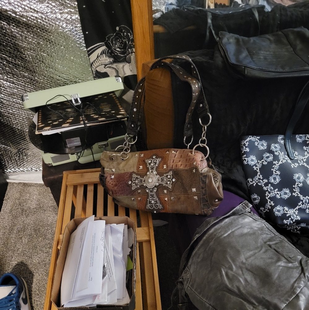 Purses in lot or individual